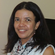 Adriana Cristina de  Oliveira